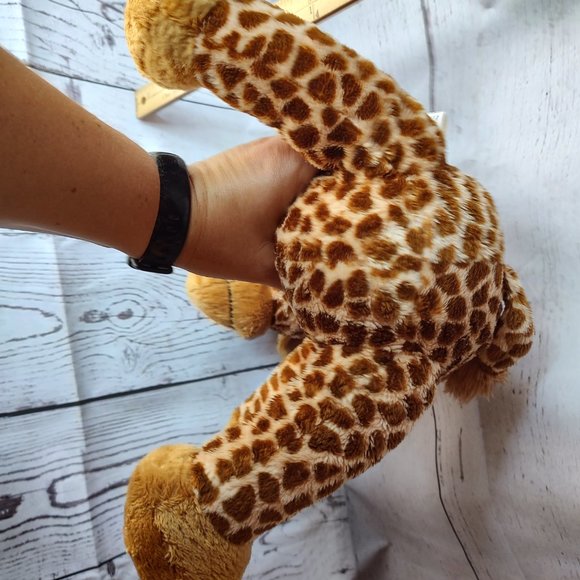BUSCH GARDENS plush 13" sitting giraffe lovey gift park amusement - Picture 6 of 6